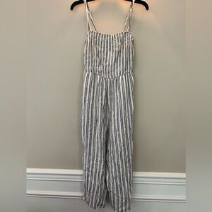 Garage black and white romper ! Size small